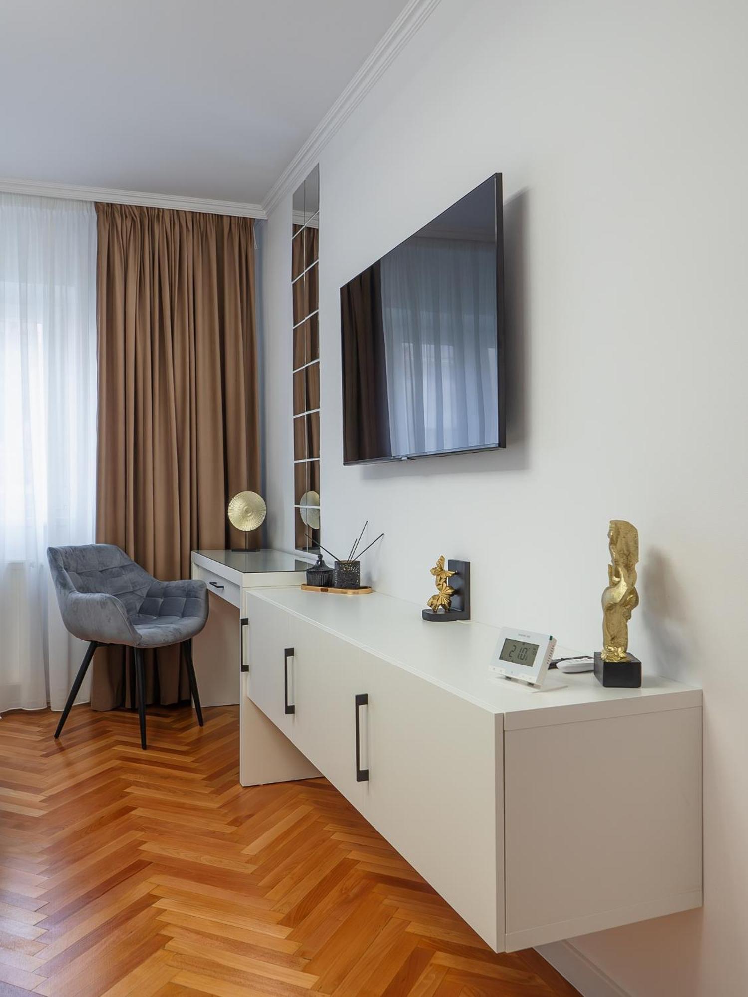 Msc Apartment